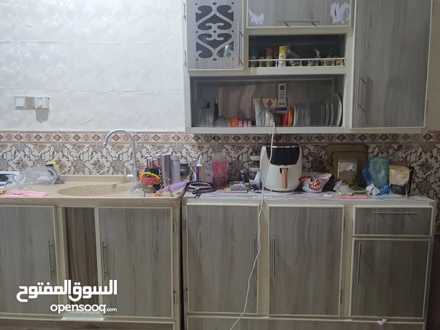 كاونتر قطعتين مع سنك و طباخ وجوز فان