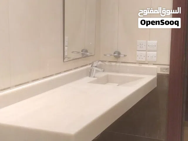 نجار صيانه خزائن دولايب ومطباخ وابواب بااي مكان بالشرقيه