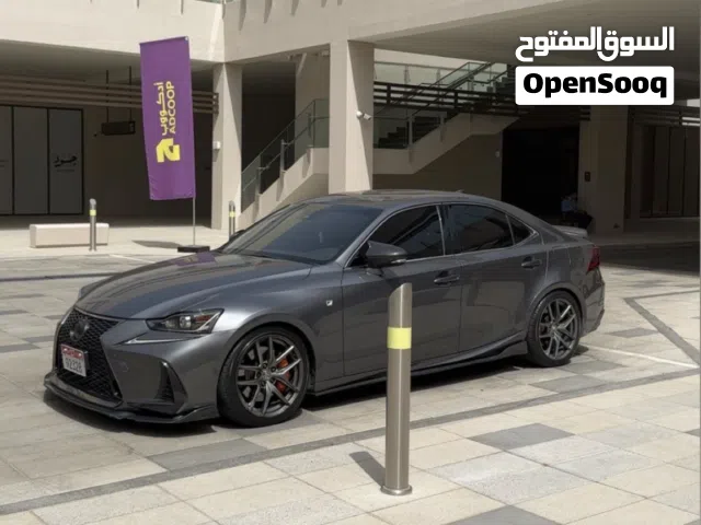2019 لكزس IS IS 300 Sport