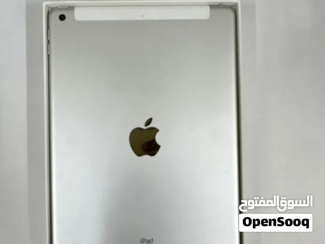 iPad 7 للبيع شوف الوصف الجاد يتواصل واتس وما بنختلف ان شاء مطلوب بيعه مستعجلههههه