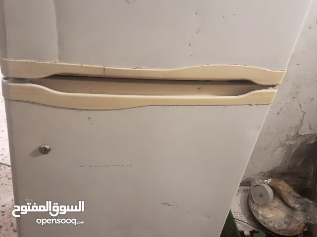 ثلاجه للبيع مستعمل السعر40