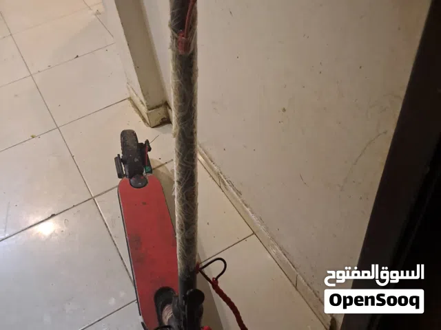 سكوتر بدون بطارية