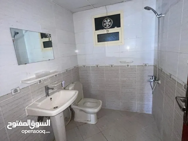 140 m2 2 Bedrooms Apartments for Rent in Ajman Al Naemiyah