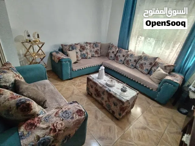 كورنر للبيع