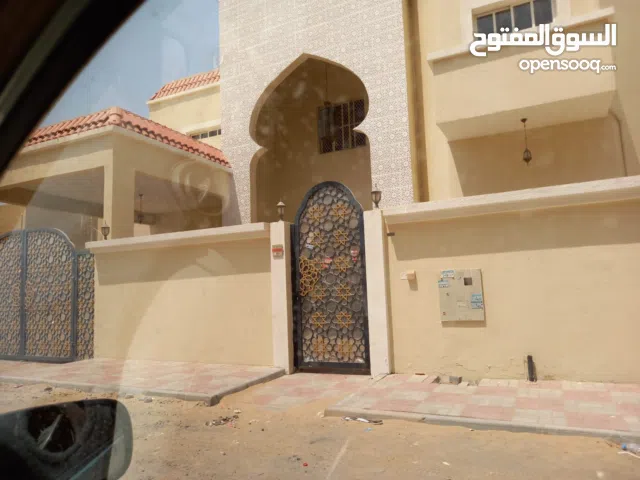 3400 m2 5 Bedrooms Villa for Rent in Ajman Al Rawda