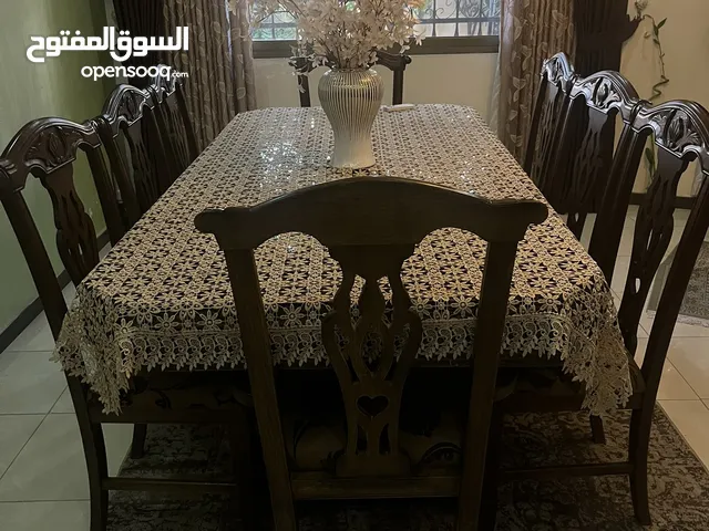 طاولة سفرة مع 8 كراسي