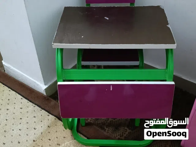 مكتب اطفال للبيع صغير للصف الثالث والكبير للصف الثامن
