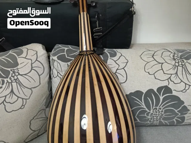 تعليم العزف علي أله العود والبيانو لطلبة المعهدالعالي والتربية الاساسية وتعليم المبتدئين أيضاً