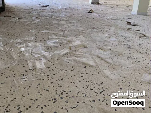 مخزن للإيجار متفرع من 11يونيو