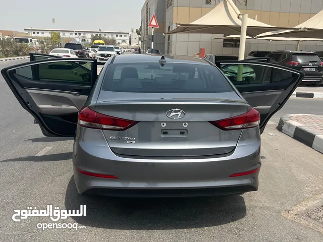 Used Hyundai Elantra in Abu Dhabi