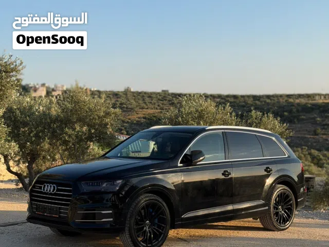 2016 Audi Q7 Standard