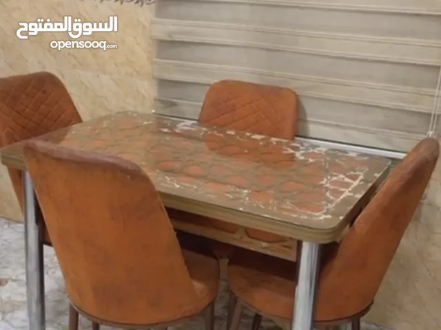 ميز طعام للبيع