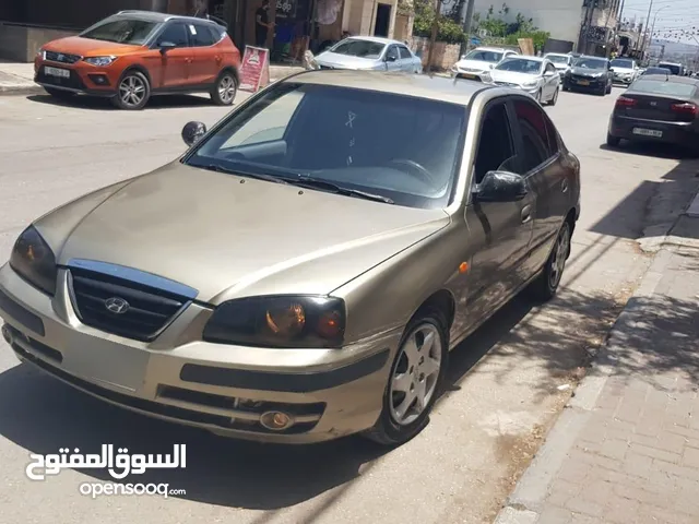 هونداي افانتي سيارة صلاة نبي عليها