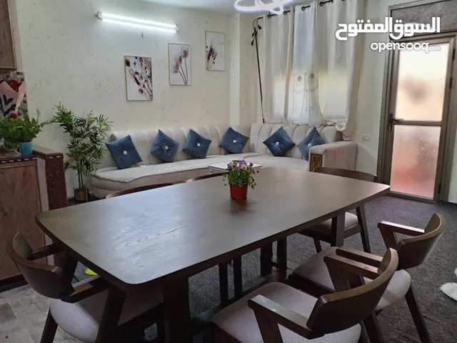 شقة للبيع على حرم رامة