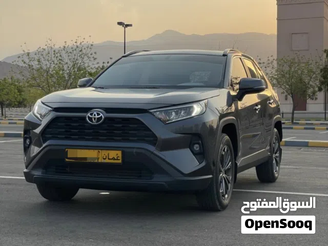 تويوتا راف 4 موديل 2024 للبيع خليجي تحت الضمان وصيانة مجانية