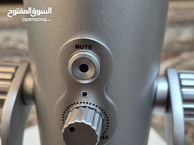 فرصة لصناع المحتوى ميكرفون شبه جديد من شركة بويا المعروفه، يسجل الأصوات باحترافية تامة