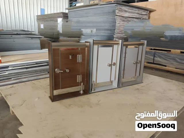 قواطع حمامات فينوليك HPL للمشاريع  خزائن ودواليب حسب الطلب+توريد+تنفيذوتركيب