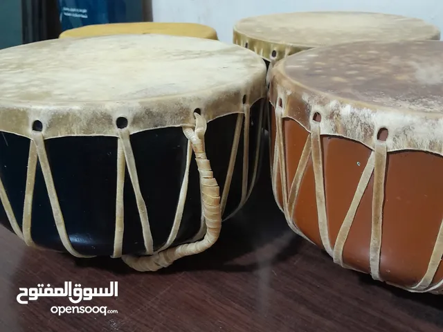 للبيع اربع قطع طبله دربكه البيع إجمالي 80 سعر الوحده 20 ممكن البيع وحده لحالها 20