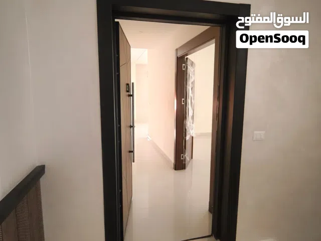 180 m2 3 Bedrooms Apartments for Sale in Amman Abdoun