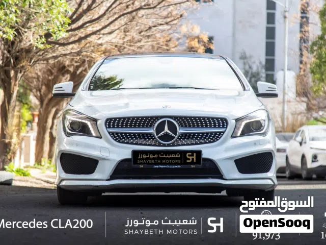 2015, مرسيدس بنز, الفئة-CLA, CLA 200