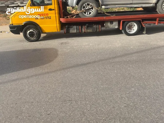 ساحبة لنقل سيارات خدمات 24ساعة داخل وخارج طرابلس