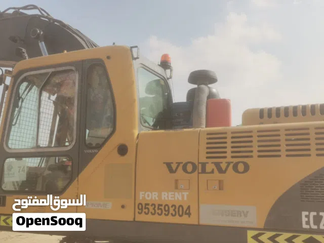 VOLVO EXCAVATOR BLC240 FOR SALE