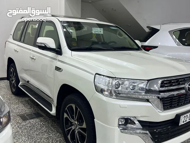 New Toyota Land Cruiser in Najaf