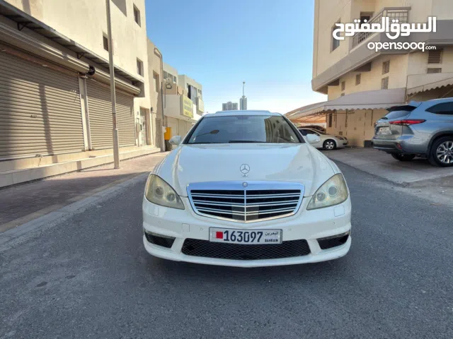 Mercedes s class s500 with body kit of 2013