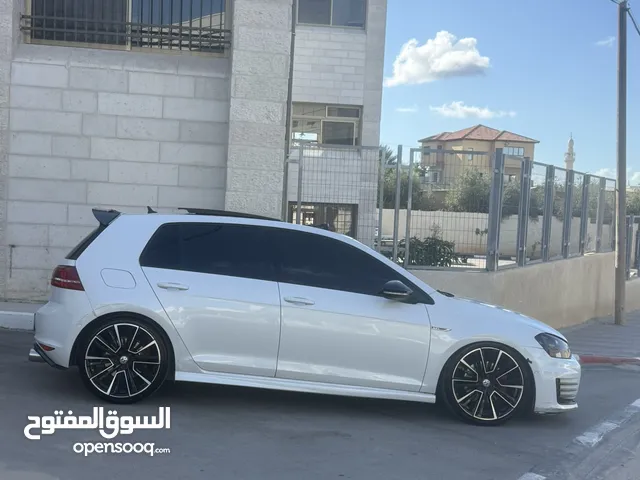 Golf GTi ترخيص 2014 فل الفل بسعررر حرررق كااااش البيع فقط كااش والتنازل مباشرا