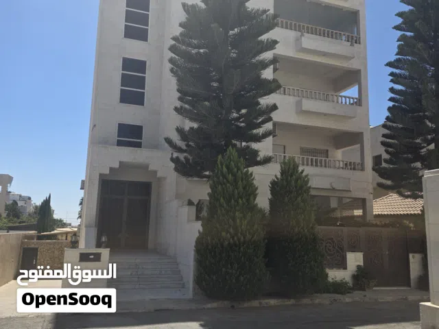 شقه طابقيه فاخرة للبيع