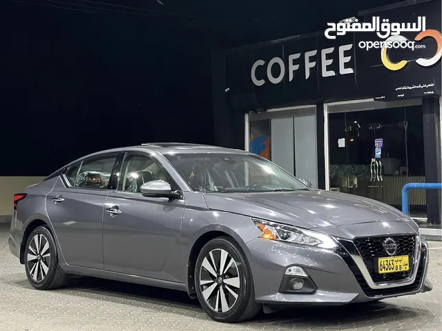 Used Nissan Altima in Al Batinah