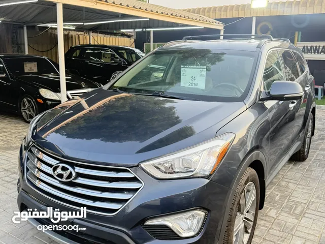 Hyundai SantaFe GLS  - 2016