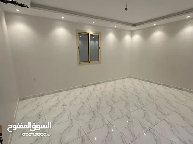 680 m2 More than 6 bedrooms Villa for Rent in Jeddah Al Hamadaniyah