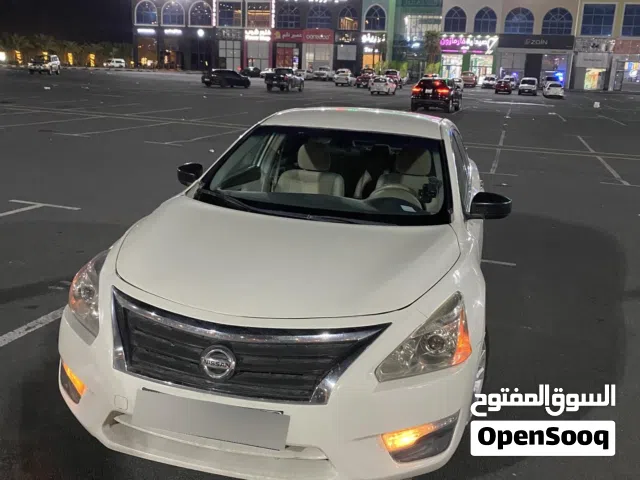Used Nissan Altima in Kuwait City