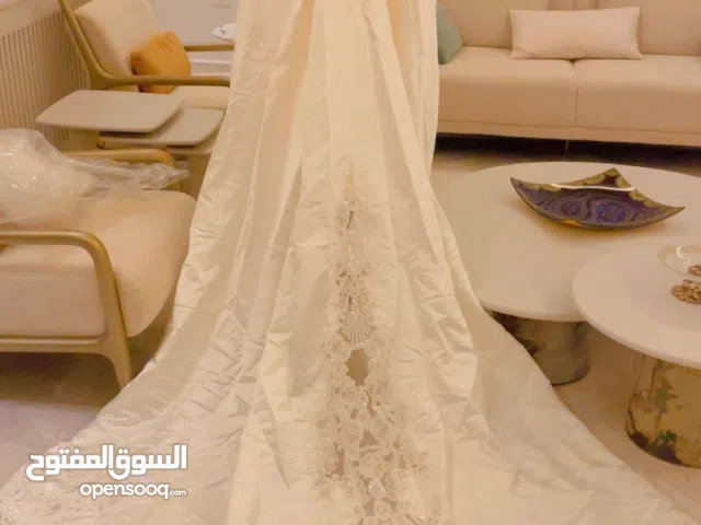 فستان عرس لون ivory