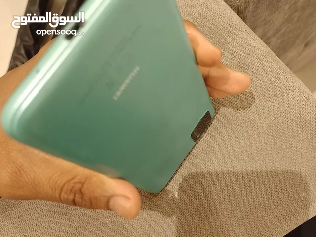 Huawei Y5 32 GB in Al Riyadh
