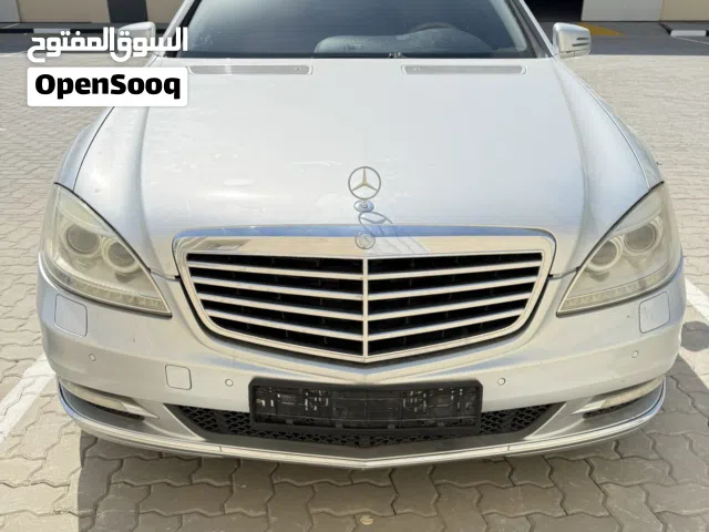 مرسيدس بنز فئة S - S550 موديل 2010  ممشى 264059  السيارة بحالة ممتازة  البودي لم يصبغ نهائيا