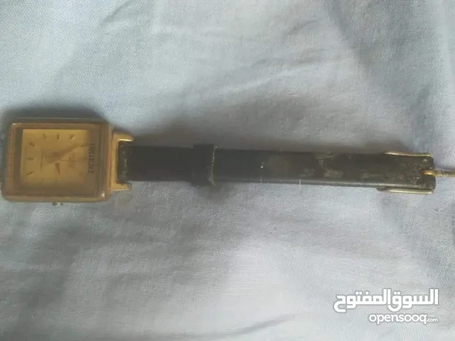 ساعه حريمي اورينت محتاجه استيك جلد العامود ورمانه