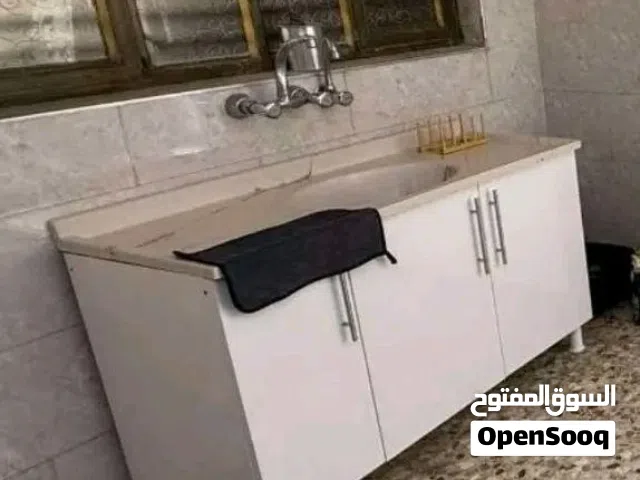 كاونتر  ارضى وملحق مترين مع سنك مرمر