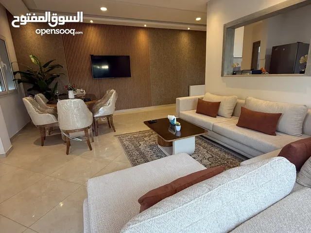 حوش أرضي للإيجار – حي الواحات