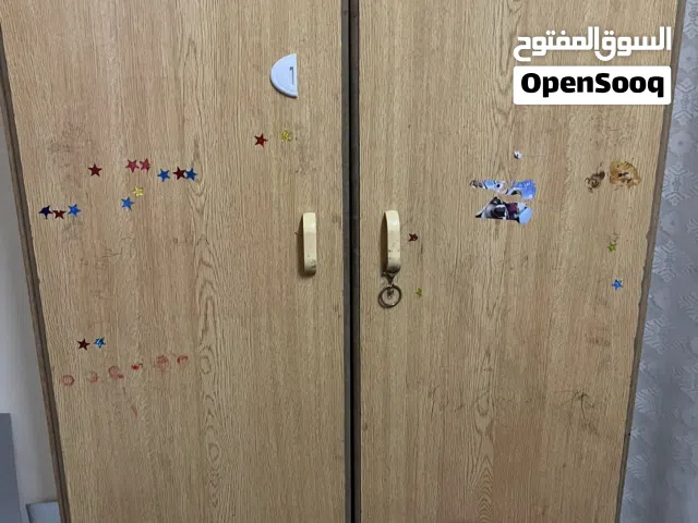 خزانة أطفال مستعمل