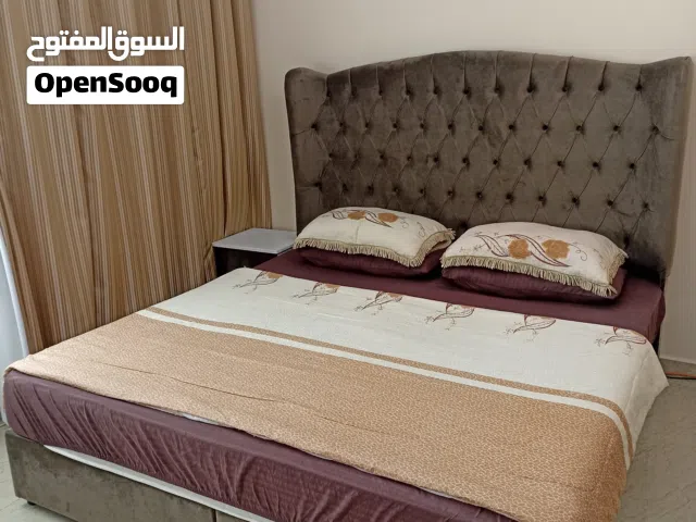 سرير نوم لشخصين