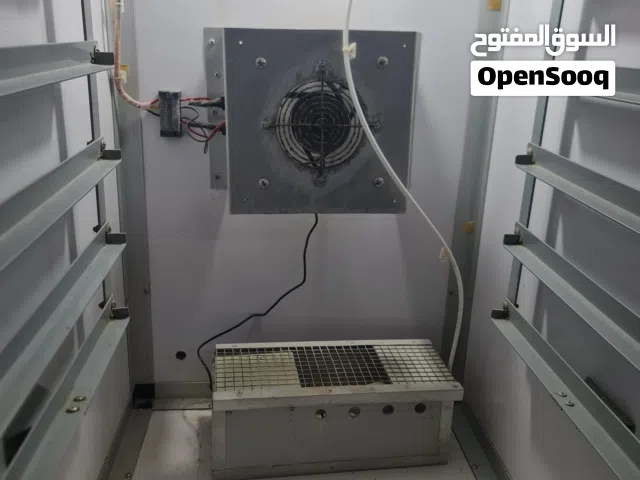 فقاسة البلدة نظيفه ممتازه