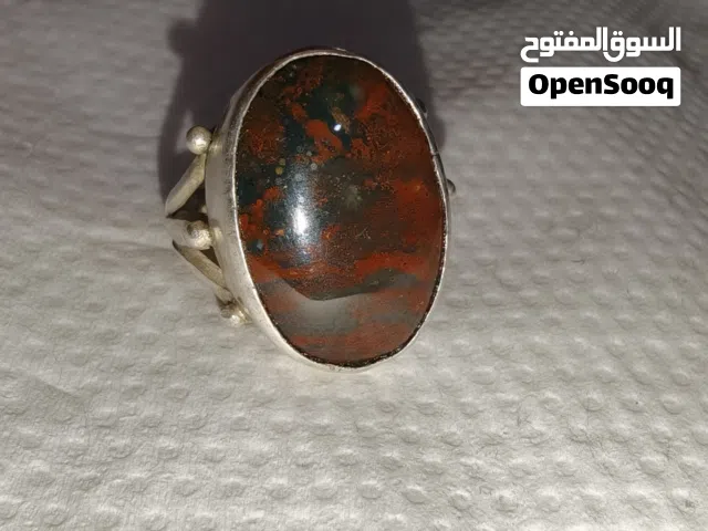 خاتم حجر الدم  نادر جداً