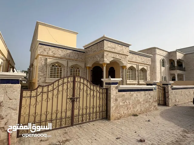 400 m2 More than 6 bedrooms Villa for Sale in Dhofar Salala