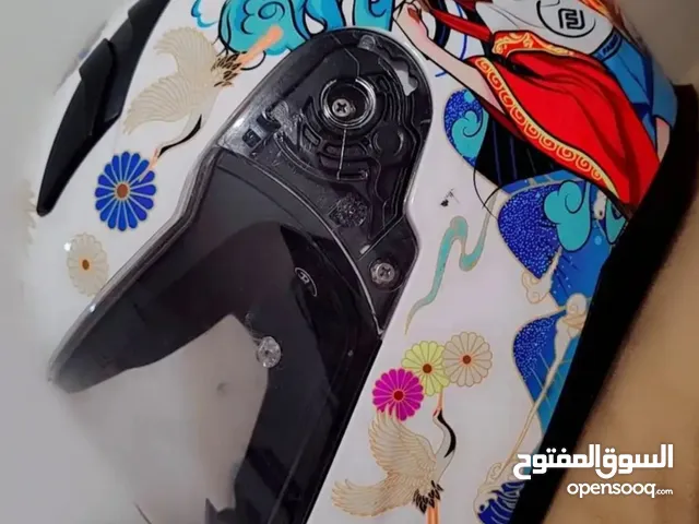 خوذة وحذاء جاكيت مستعمل استعمال مره واحده دباب في جدة بسعر 550 ريال سعودي