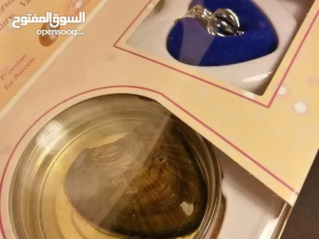 قلادة اللؤلؤة محار طبيعي وليس صناعي حجز والستفسار على خاص توصيل جميع محافضات العراق وبانسب لاسعار