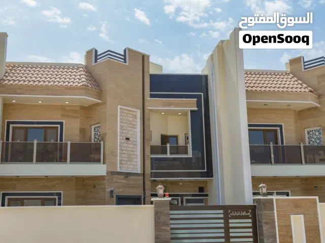 250 m2 5 Bedrooms Townhouse for Sale in Basra Al-Amal residential complex