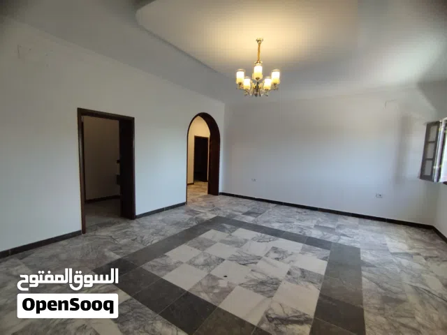 فيلا للإيجار المدينة السياحية