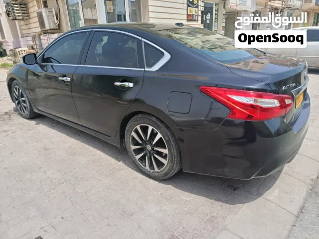 Used Nissan Altima in Dhofar